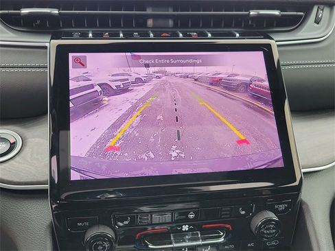 New 2025 Jeep Grand Cherokee L Limited w/ Trailer Tow Package image 18