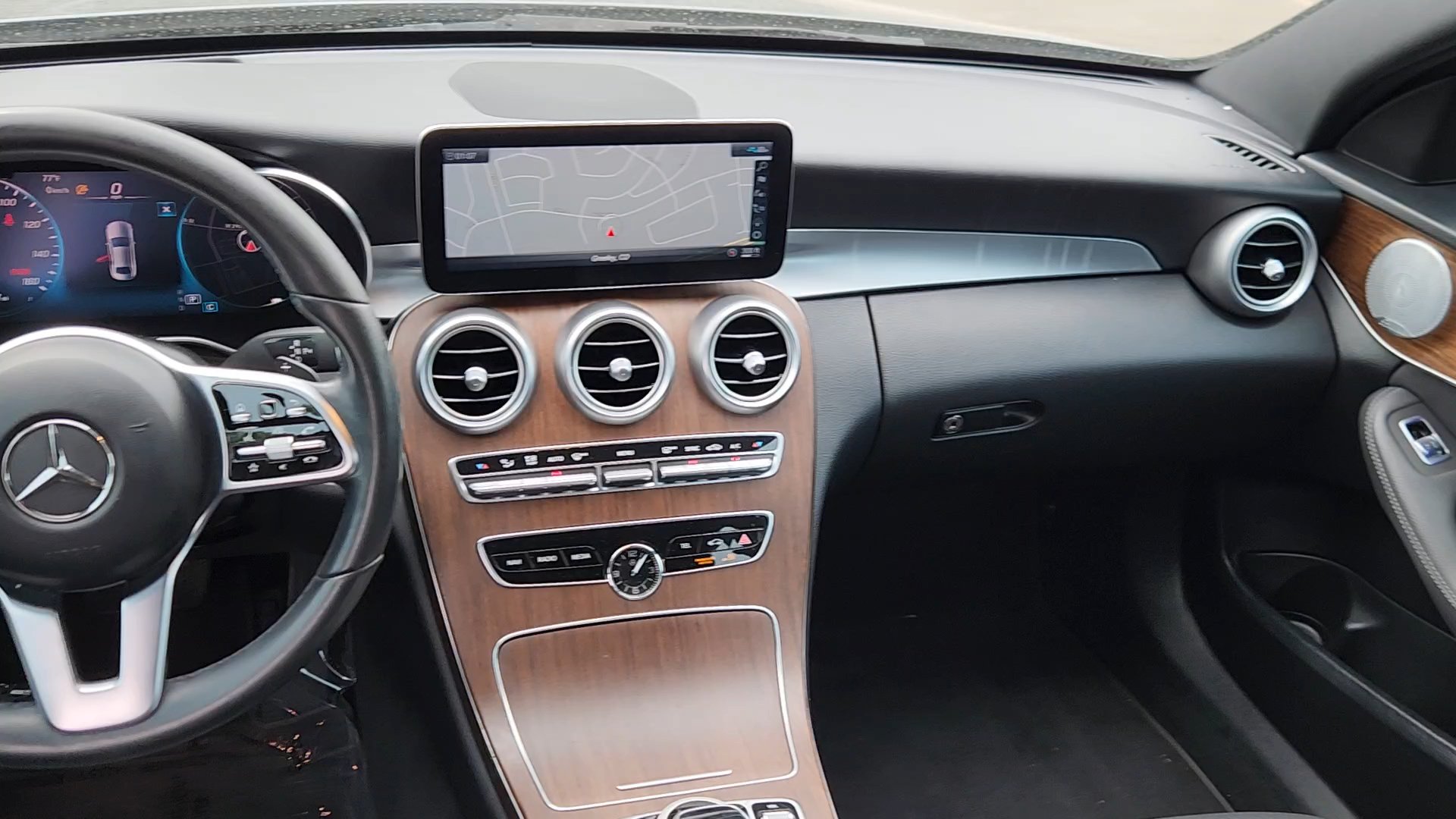 Used 2021 Mercedes-Benz C 300 4MATIC Sedan image 34