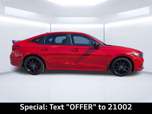 Used 2023 Honda Civic Sport image 2
