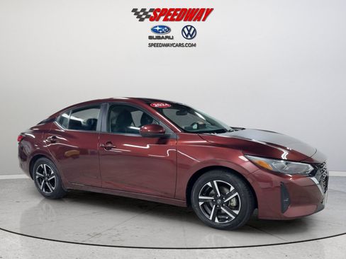 Used 2024 Nissan Sentra SV FWD image 3