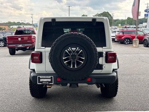 Used 2024 Jeep Wrangler Unlimited Rubicon 392 AWD/4WD image 25