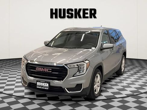Certified 2024 GMC Terrain SLE FWD image 4