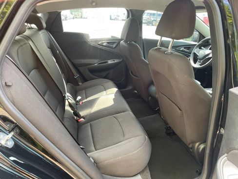 Used 2019 Chevrolet Malibu LS FWD image 32