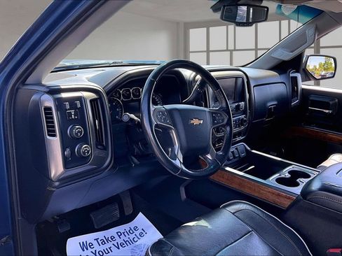 Used 2017 Chevrolet Silverado 1500 High Country AWD/4WD image 15