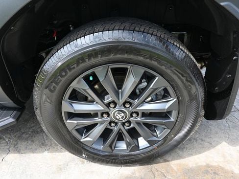 Used 2026 Toyota Land Cruiser w/ Premium Package AWD/4WD image 13