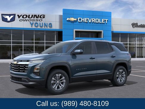 New 2026 Chevrolet Equinox LT AWD/4WD image 2