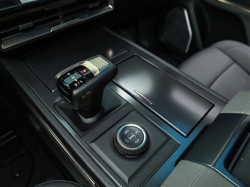 Used 2024 GMC Hummer EV 2X image 24