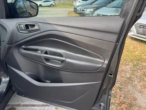 Used 2018 Ford Escape S FWD image 24