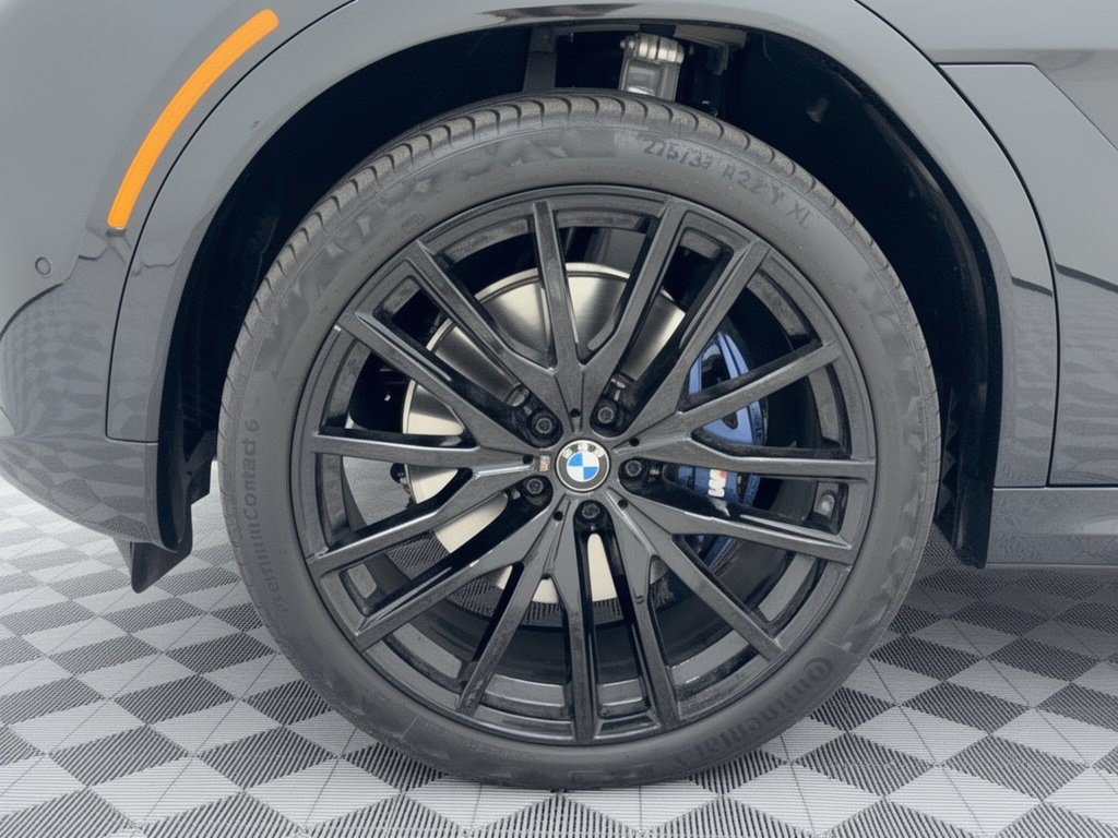 Certified 2025 BMW X6 xDrive40i w/ Executive Package AWD/4WD image 13