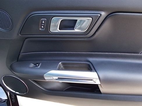 Used 2023 Ford Mustang GT Premium image 21