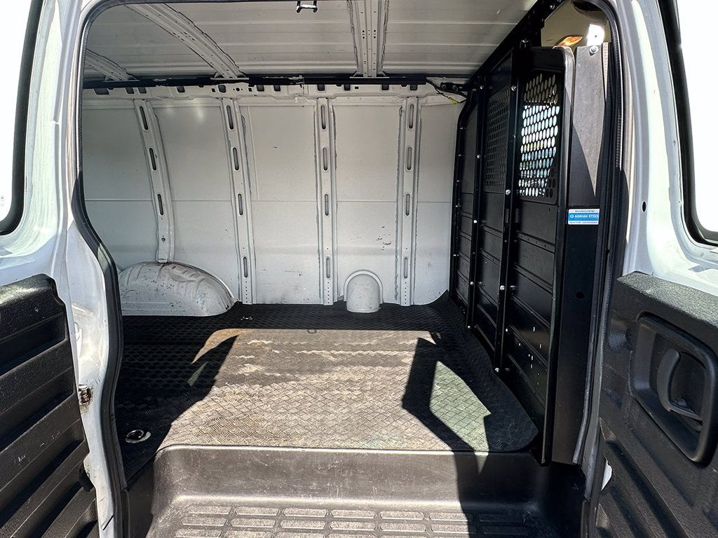 Used 2019 GMC Savana 2500 w/ Driver Convenience Package RWD image 20