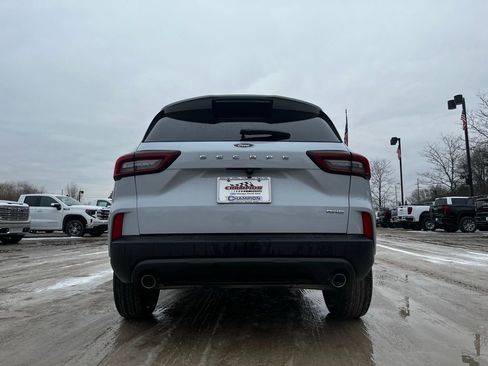 Used 2025 Ford Escape ST-Line Select image 11