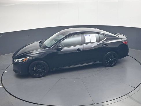 Used 2025 Nissan Sentra SR w/ Midnight Edition FWD image 34