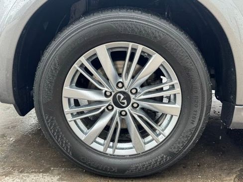 Used 2019 INFINITI QX80 Luxe w/ Proassist Package image 10