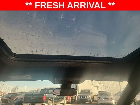 Used 2022 Chevrolet Blazer RS w/ Enhanced Convenience Package image 16