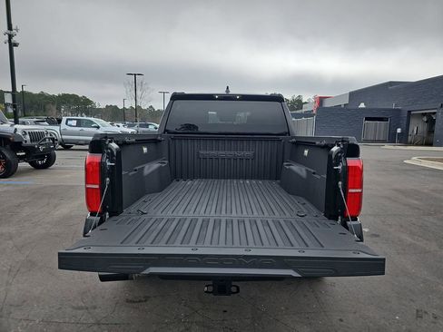 Used 2024 Toyota Tacoma TRD Sport image 16