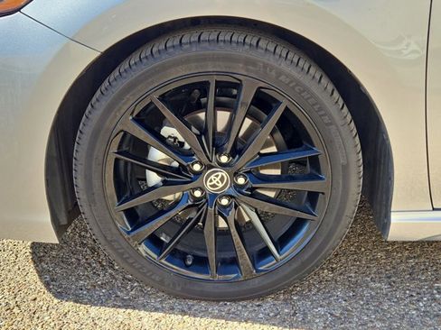 Used 2024 Toyota Camry XSE w/ Navigation Package image 11
