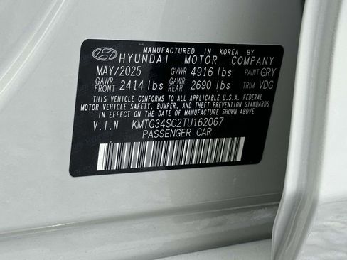 New 2026 Genesis G70 2.5T Prestige image 16