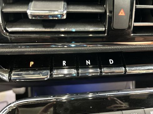 Used 2021 Lincoln Navigator L Reserve image 18