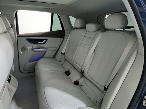 Certified 2023 Mercedes-Benz EQE 350+ 4MATIC SUV image 28