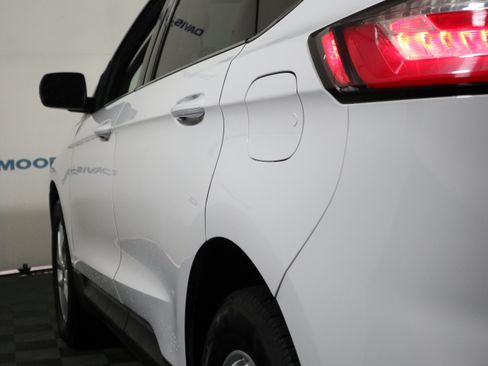 Used 2022 Ford Edge SEL AWD/4WD image 10