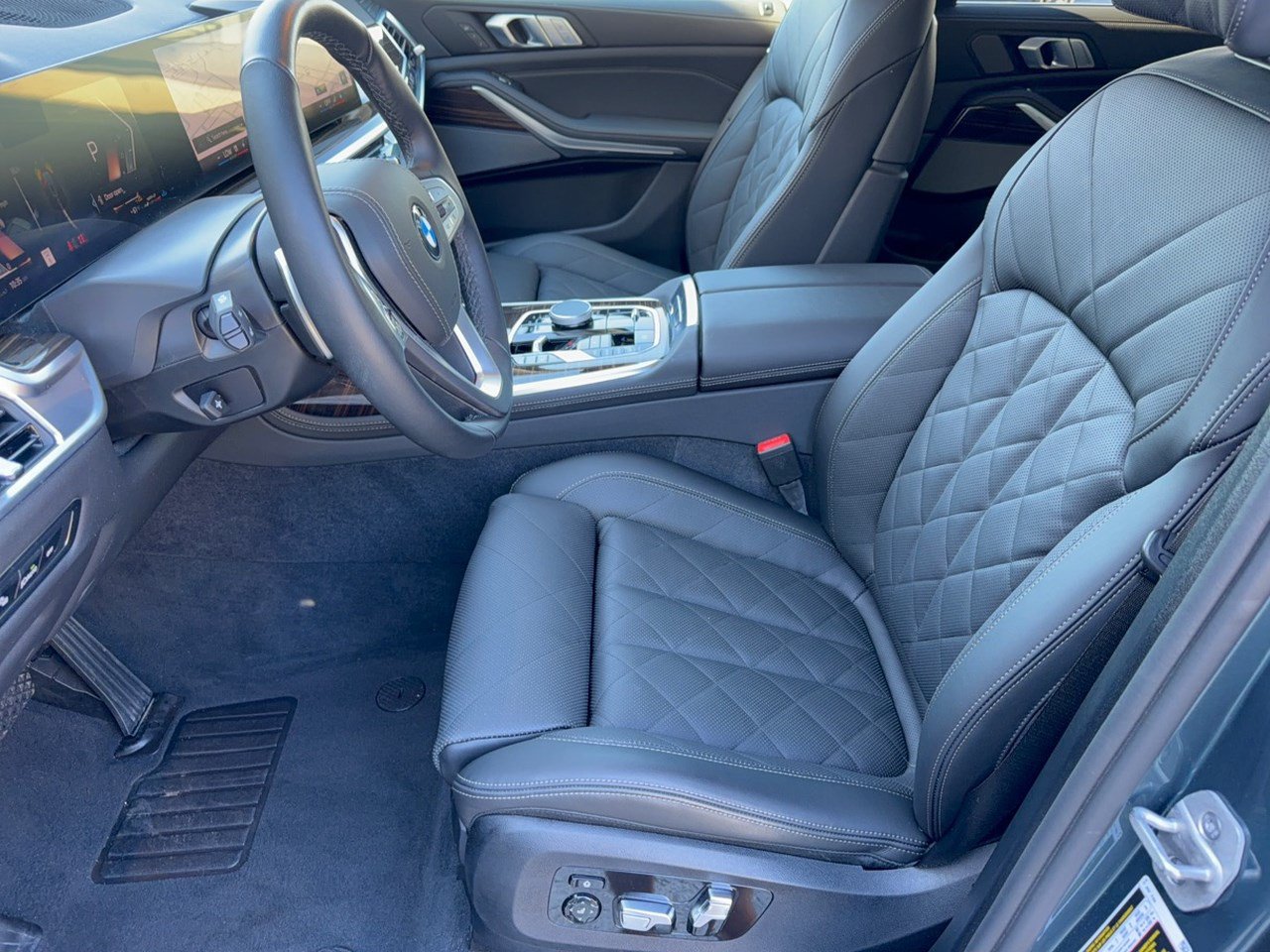 Certified 2026 BMW X7 xDrive40i AWD/4WD image 5