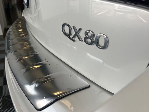 Used 2023 INFINITI QX80 Premium Select w/ Cargo Package image 7