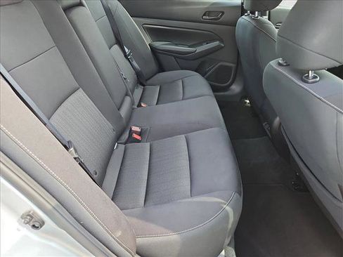 Used 2024 Nissan Altima 2.5 SV image 19