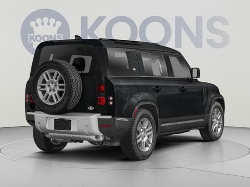 Used 2020 Land Rover Defender 110 HSE AWD/4WD image 2