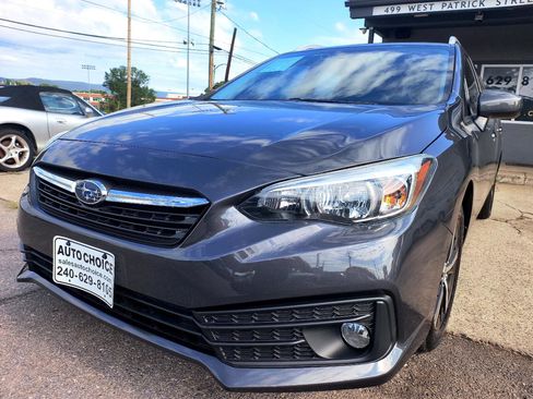 Used 2023 Subaru Impreza 2.0i Premium image 25