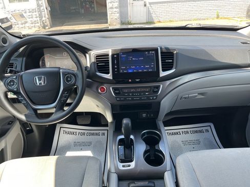 Used 2016 Honda Pilot EX image 15