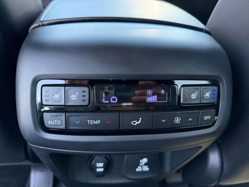 Used 2020 Hyundai Palisade Limited FWD image 32