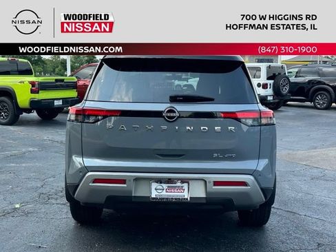 Certified 2023 Nissan Pathfinder SL AWD/4WD image 5