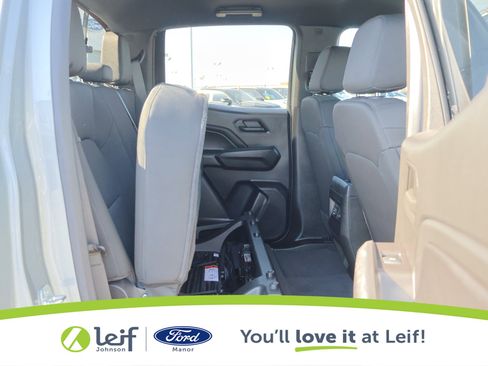 Used 2024 Chevrolet Colorado Trail Boss w/ Technology Package image 28