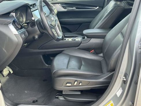Used 2023 Cadillac XT5 Premium Luxury image 13