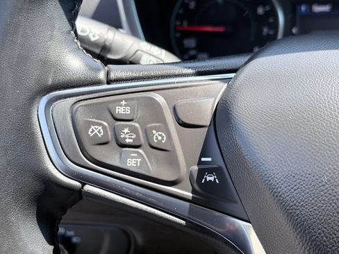 Used 2024 Chevrolet Equinox LT FWD image 12