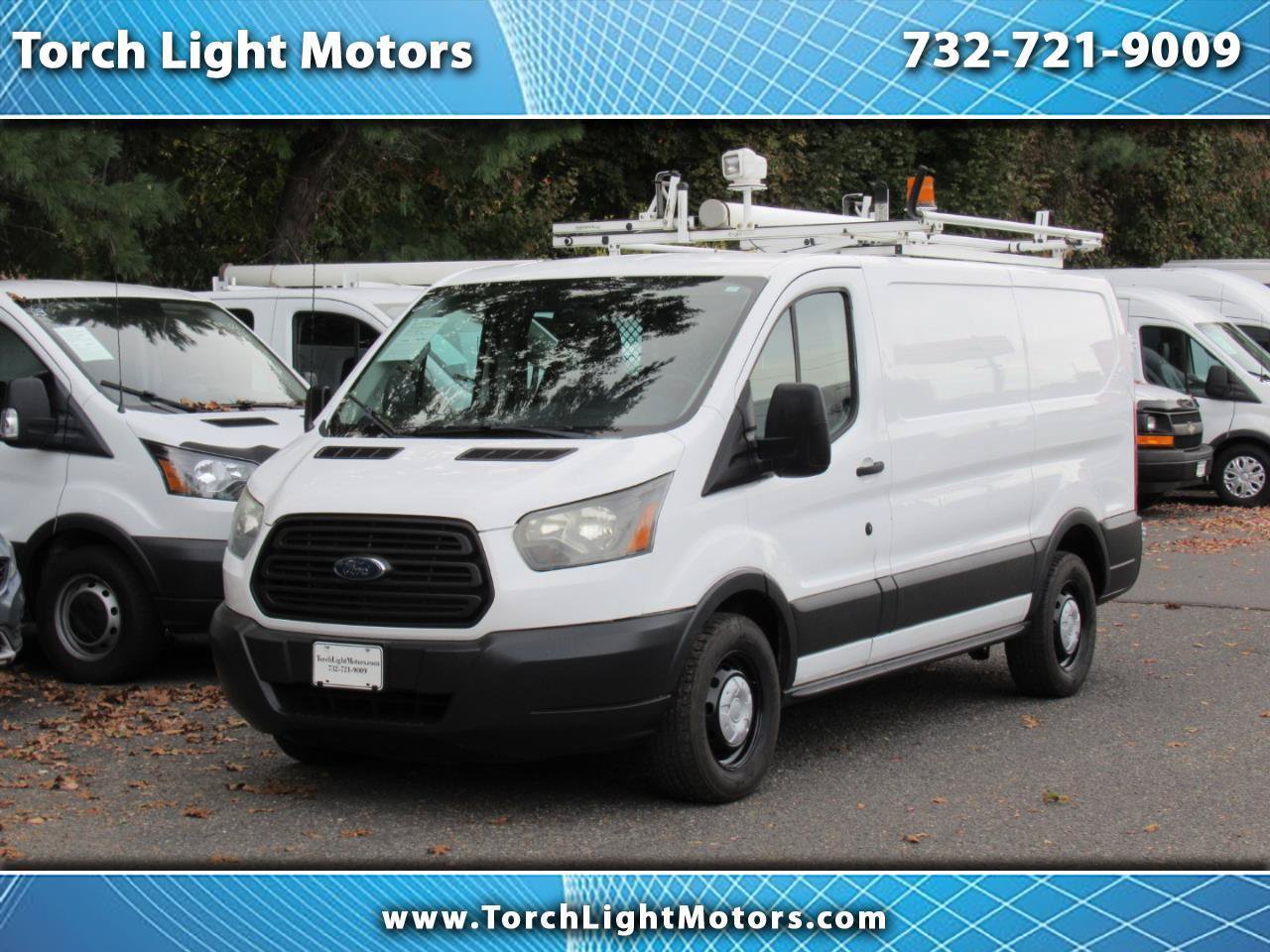 Used 2015 Ford Transit 150 130 Low Roof RWD image 1