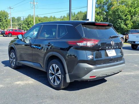 Used 2023 Nissan Rogue SV image 22