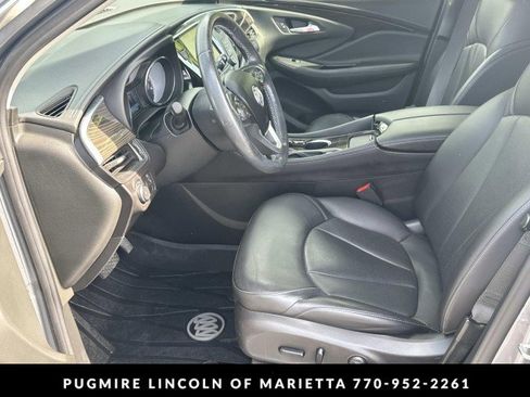 Used 2020 Buick Envision Essence w/ Experience Buick Package FWD image 9