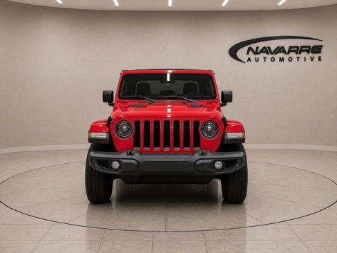 Used 2020 Jeep Gladiator Sport w/ Quick Order Package 24S AWD/4WD image 2