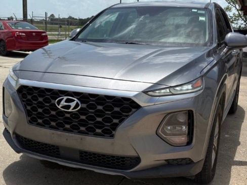 Used 2019 Hyundai Santa Fe SE FWD image 8