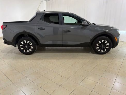 Used 2025 Hyundai Santa Cruz SE FWD image 7