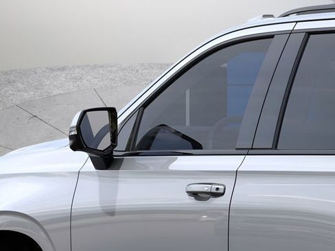 New 2026 Chevrolet Tahoe RST image 12