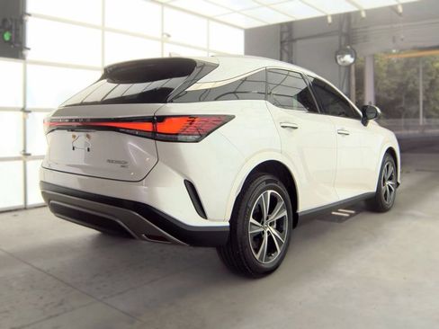 Used 2024 Lexus RX 350h w/ Accessory Package (Z1) AWD/4WD image 6