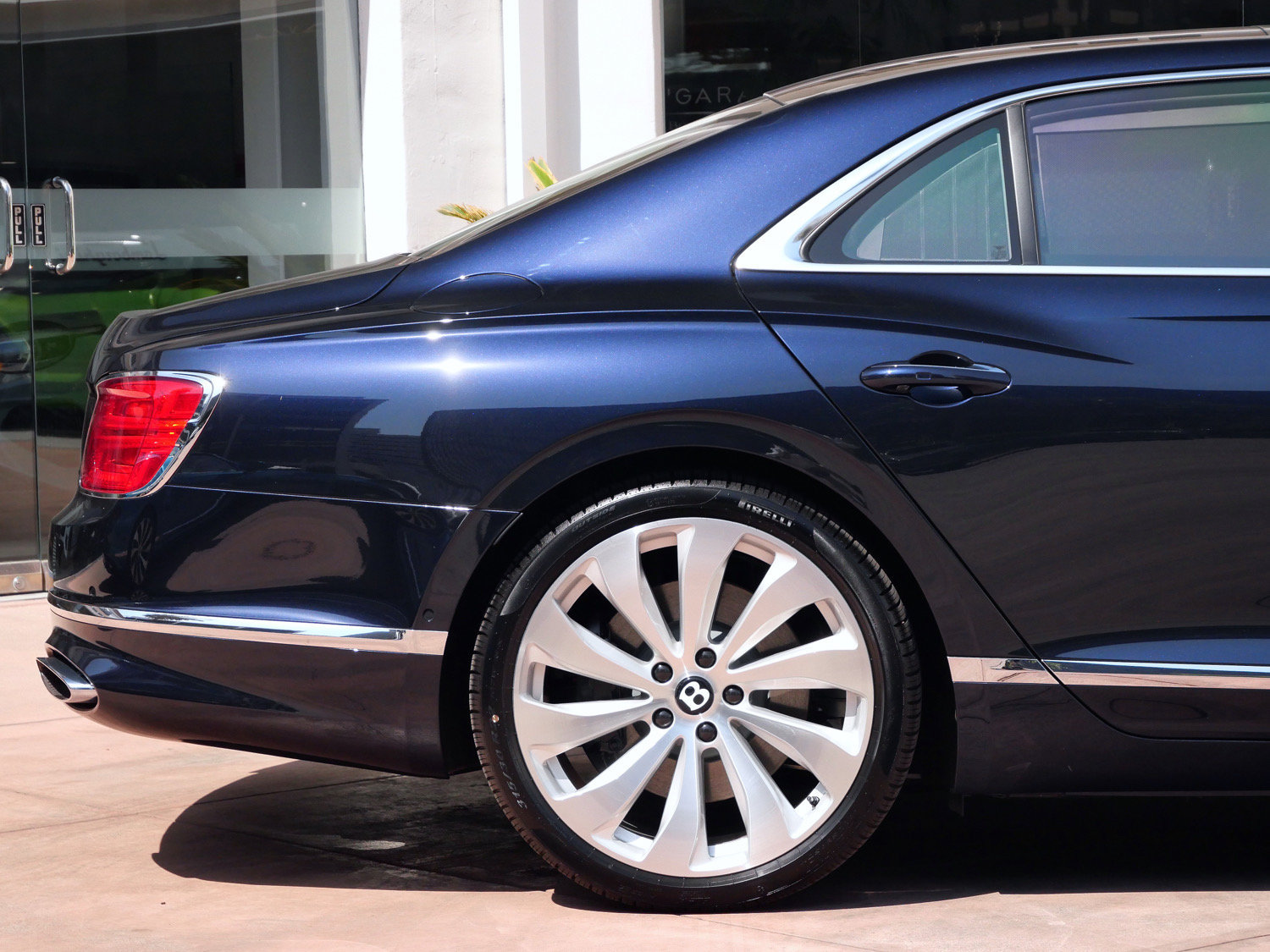 New 2026 Bentley Flying Spur V8 AWD/4WD image 23