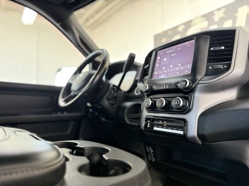 Used 2022 RAM 4500 Tradesman w/ Chrome Appearance Group image 47