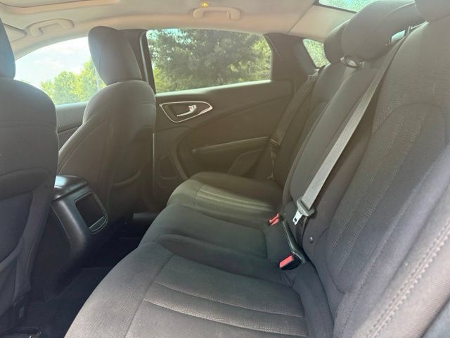 Used 2015 Chrysler 200 Limited w/ Convenience Group FWD image 12
