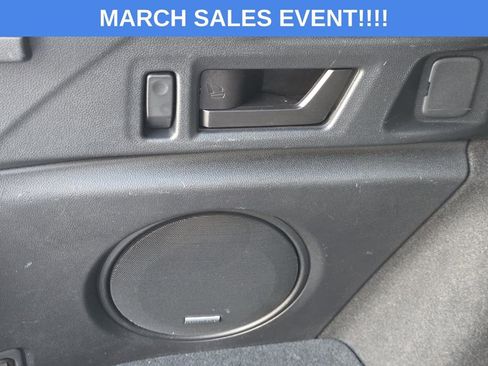 Used 2022 Subaru Outback Limited image 15