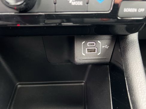 Used 2025 Jeep Compass Limited w/ High Altitude Package image 58