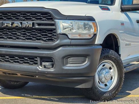 Used 2022 RAM 2500 Tradesman AWD/4WD image 3